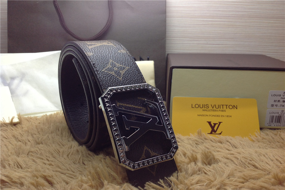Wholesale Cheap Replica Louis Vuitton Belts AAAA-306