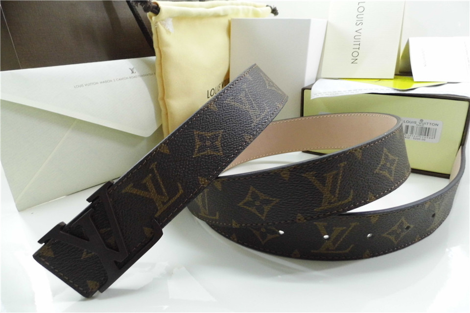 Wholesale AAAA Fashion Louis Vuitton Belts-339