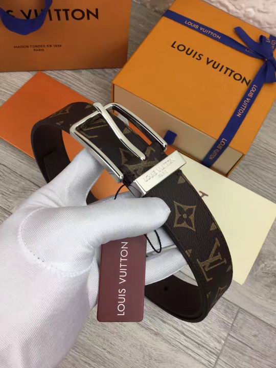 Wholesale 1:1 Replica Louis Vuitton Belts-466
