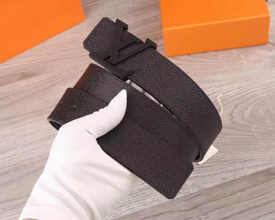 Wholesale 1:1 Replica Louis Vuitton Belts-479