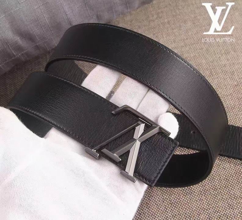 Wholesale 1:1 Replica Louis Vuitton Belts-510