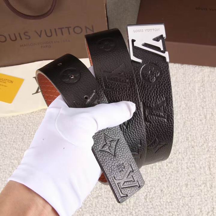 Wholesale 1:1 Replica Louis Vuitton Belts-546