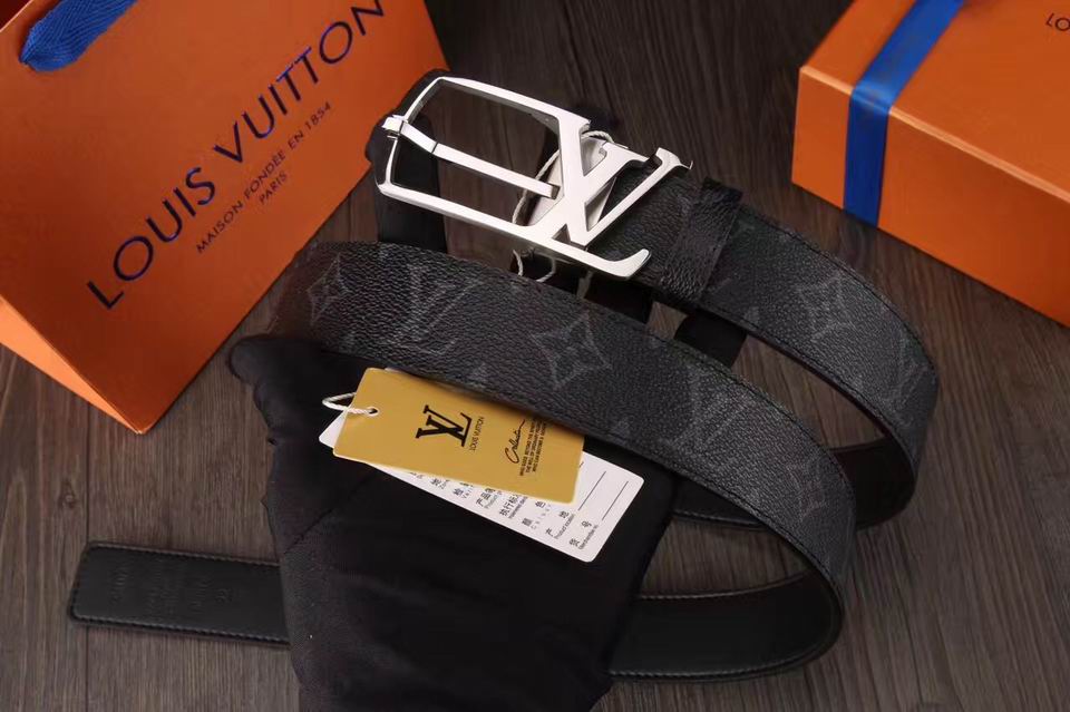 Wholesale 1:1 Replica Louis Vuitton Belts-554