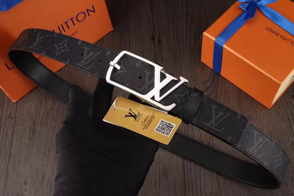 Wholesale 1:1 Replica Louis Vuitton Belts-555