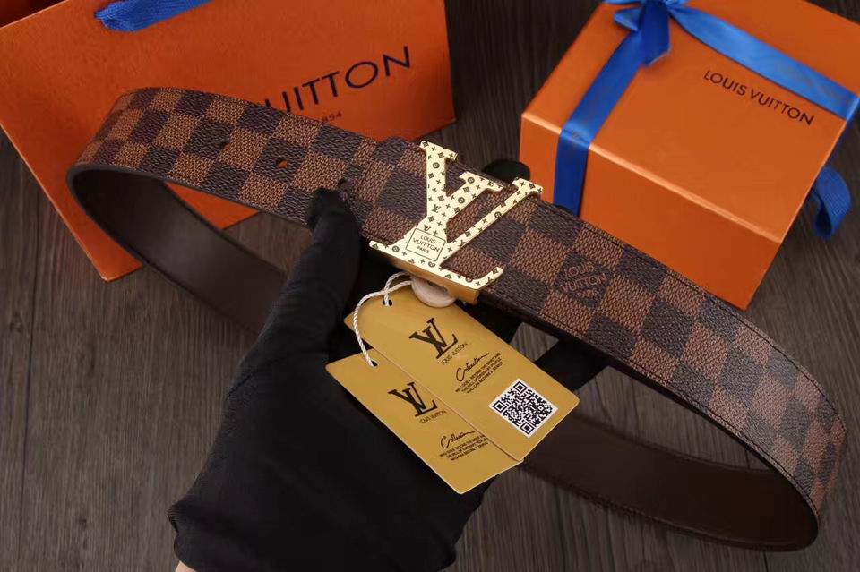 Wholesale 1:1 Replica Louis Vuitton Belts-559