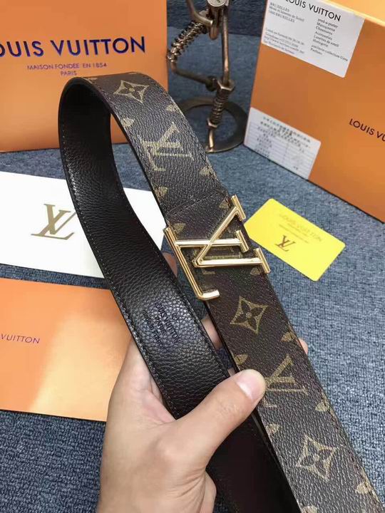 Wholesale 1:1 Replica Louis Vuitton Belts-569