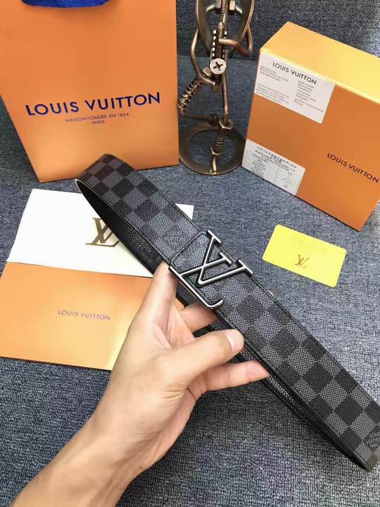 Wholesale 1:1 Replica Louis Vuitton Belts-570