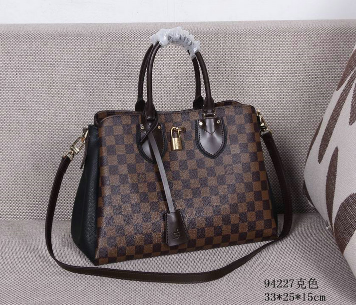 Wholesale AAA Louis Vuitton Designer Handbags-044