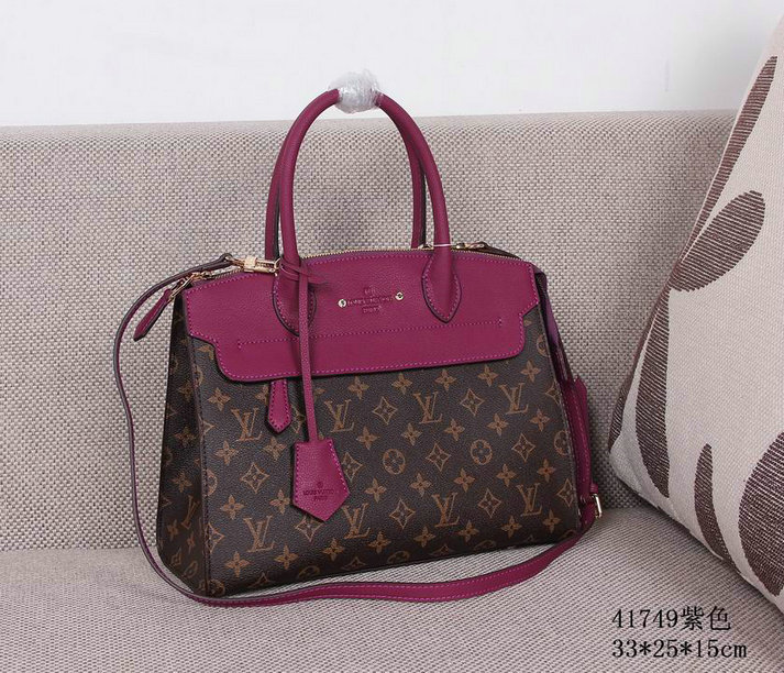 Wholesale AAA Louis Vuitton Designer Handbags-047