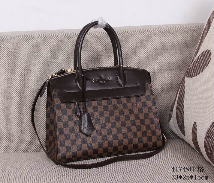 Wholesale AAA Louis Vuitton Designer Handbags-049