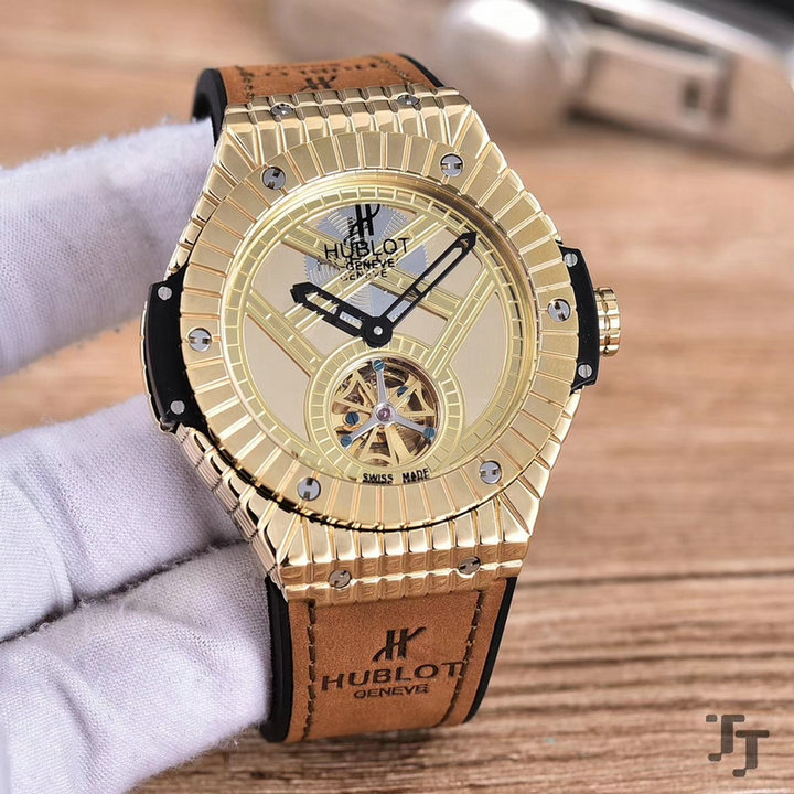 Wholesale Hublot Classic Fashion Watches for Cheap-006