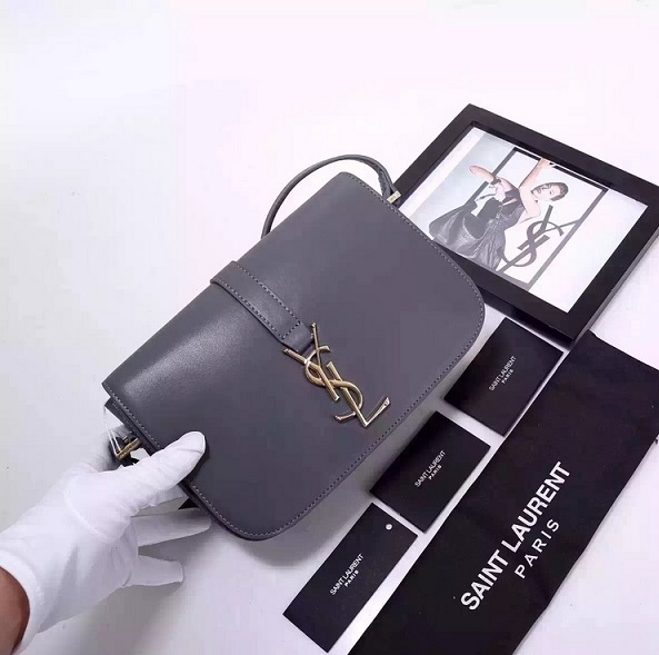 Wholesale Brand AAA Handbags for Cheap-072