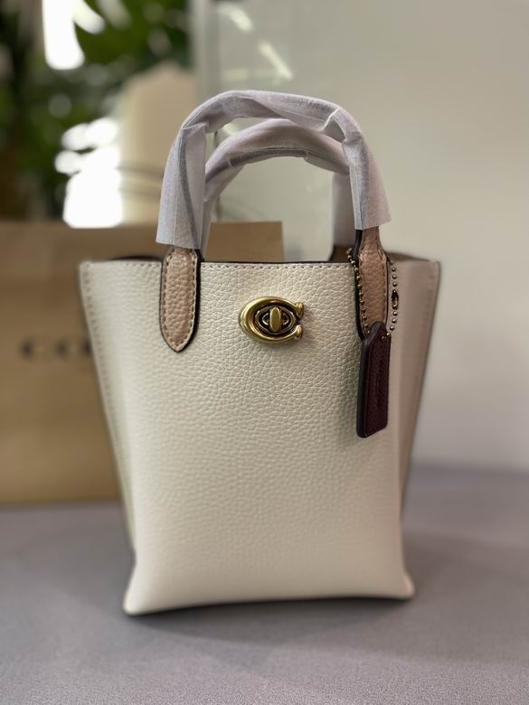 Wholesale High Quality Women's C.oach Replica Shoulder Bags for Sale
