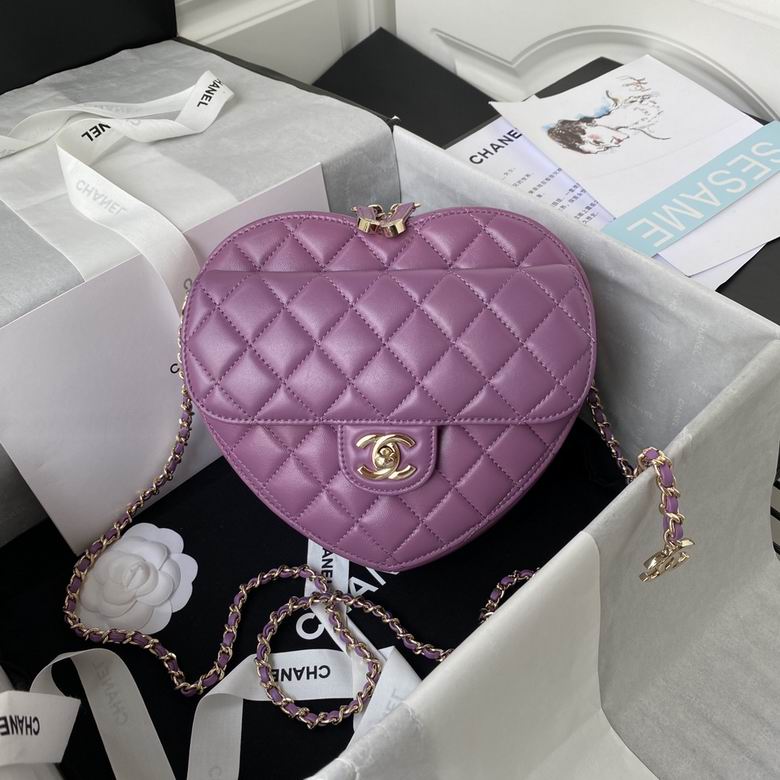 Wholesale Cheap AAA C hanel Heart bags for Sale