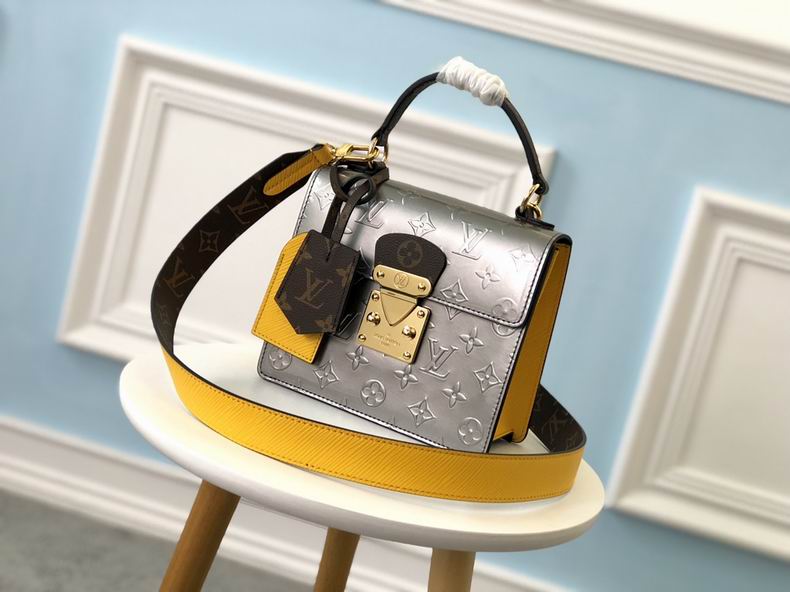 Wholesale AAA Quality Fashion Louis Vuitton Spring Street Replica Bags for Sale