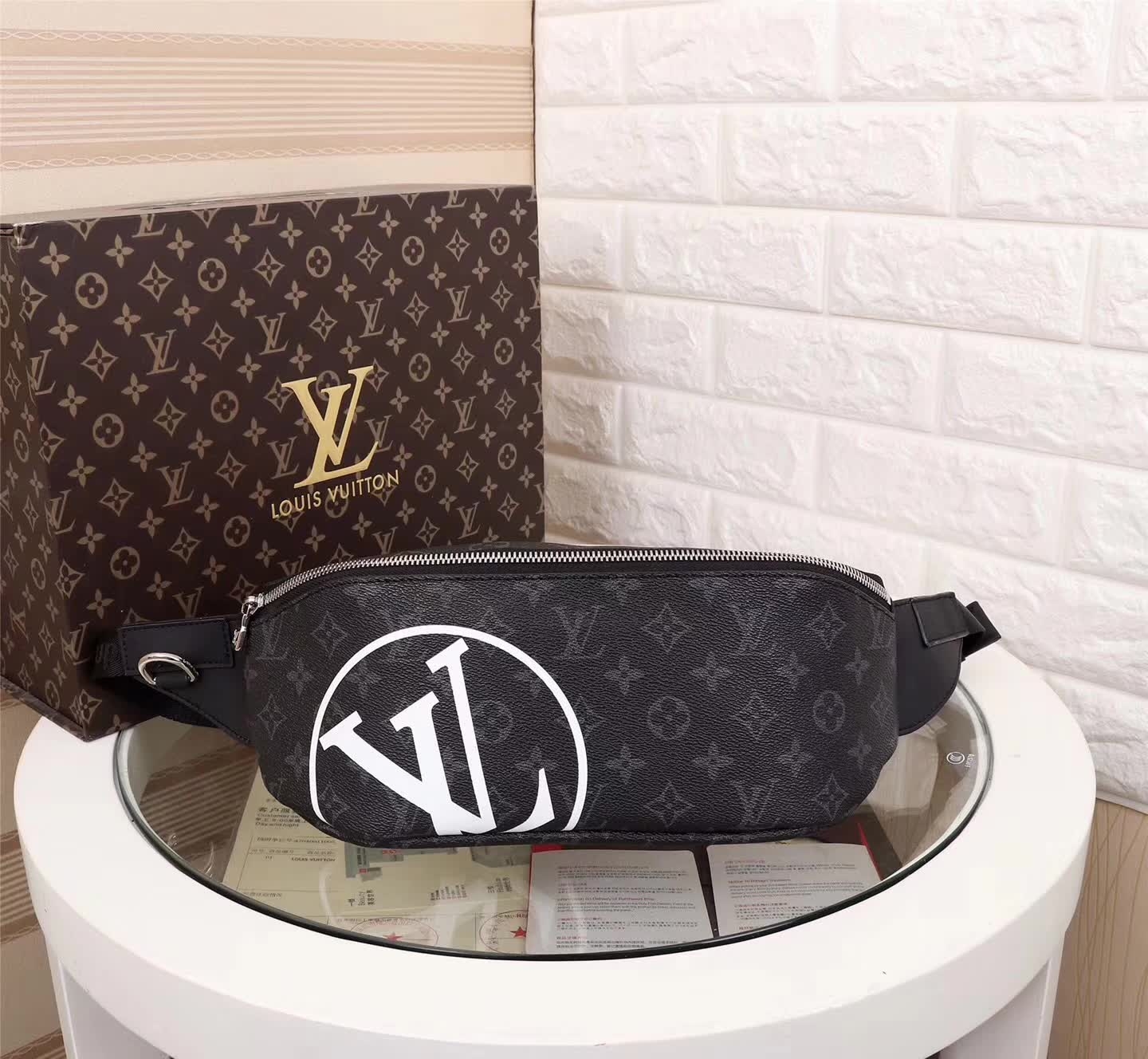 Wholesale Cheap Louis Vuitton Waist Bag