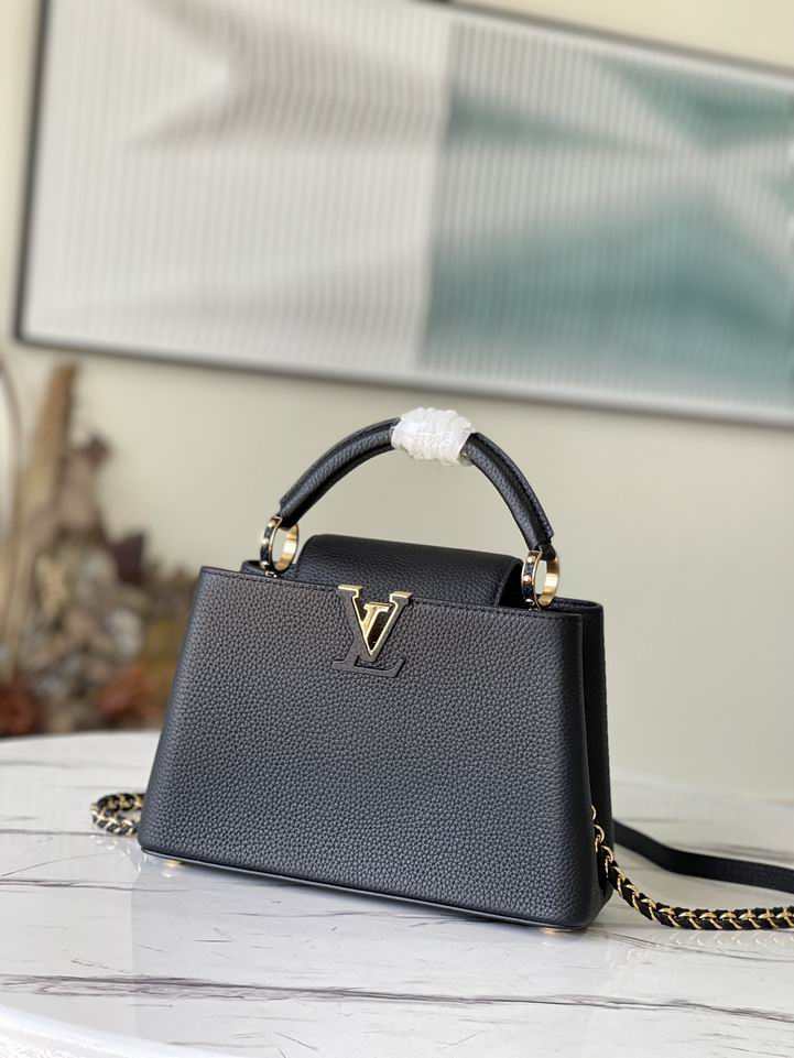 Wholesale Cheap Louis Vuitton Capucines Women Leather Tote bags for Sale