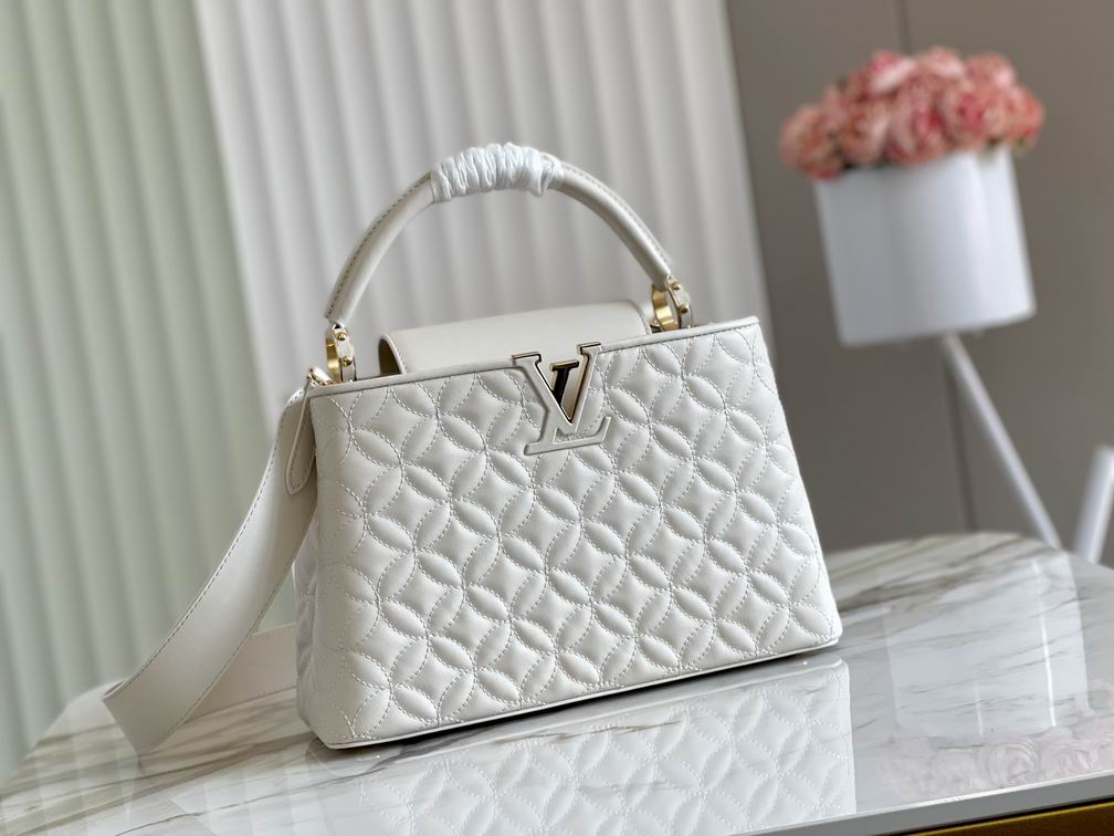 Wholesale Cheap Louis Vuitton replica Capucines Women Tote Shoulder bags for Sale