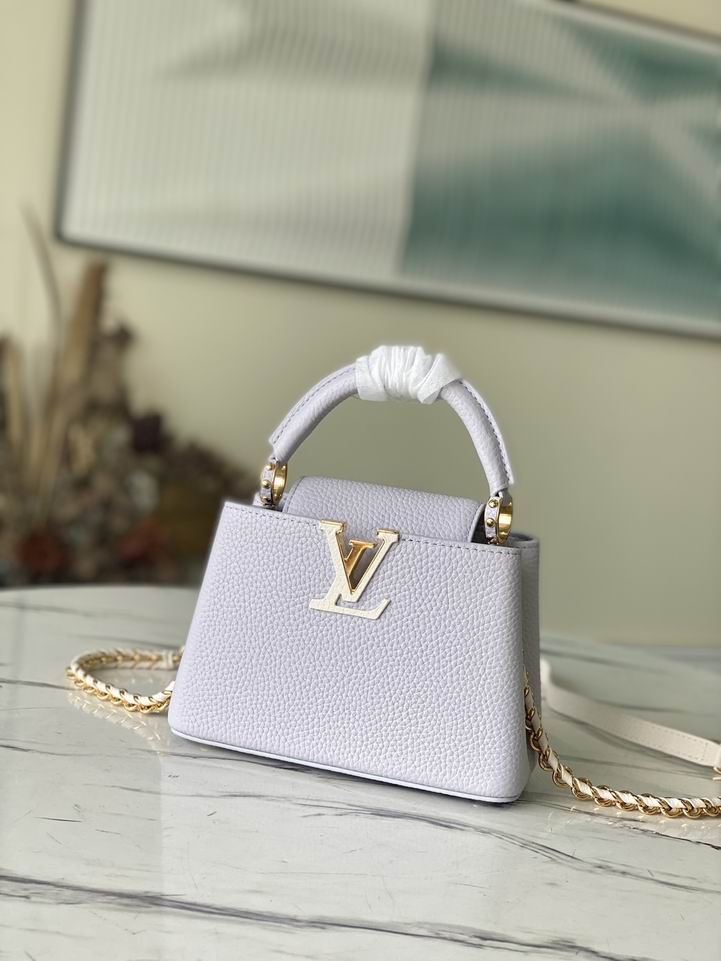 Wholesale Cheap Louis Vuitton Capucines Women Leather Tote bags for Sale