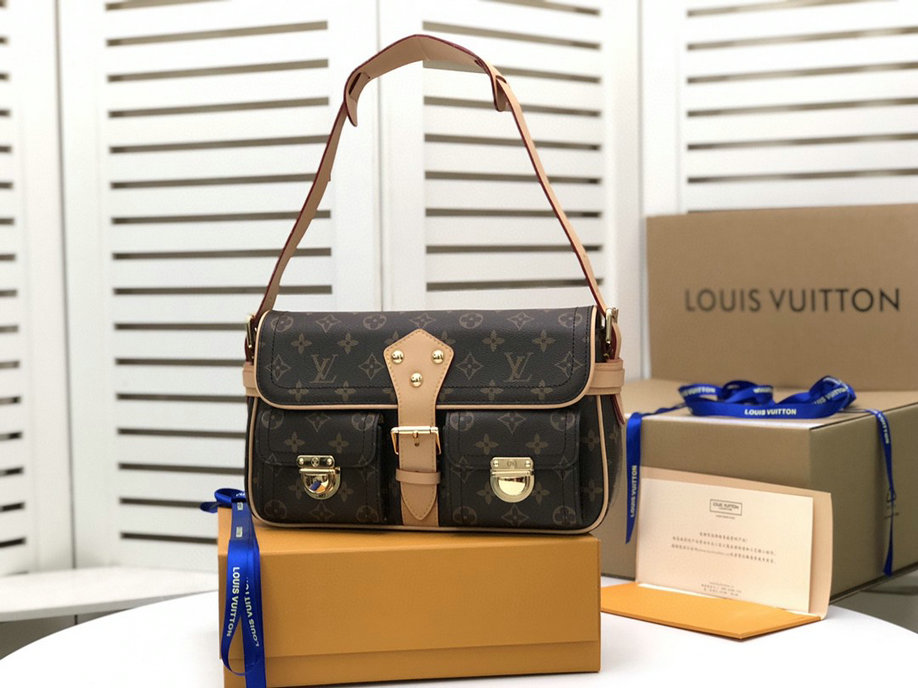 Wholesale Cheap LV Shoulder Bags for sale