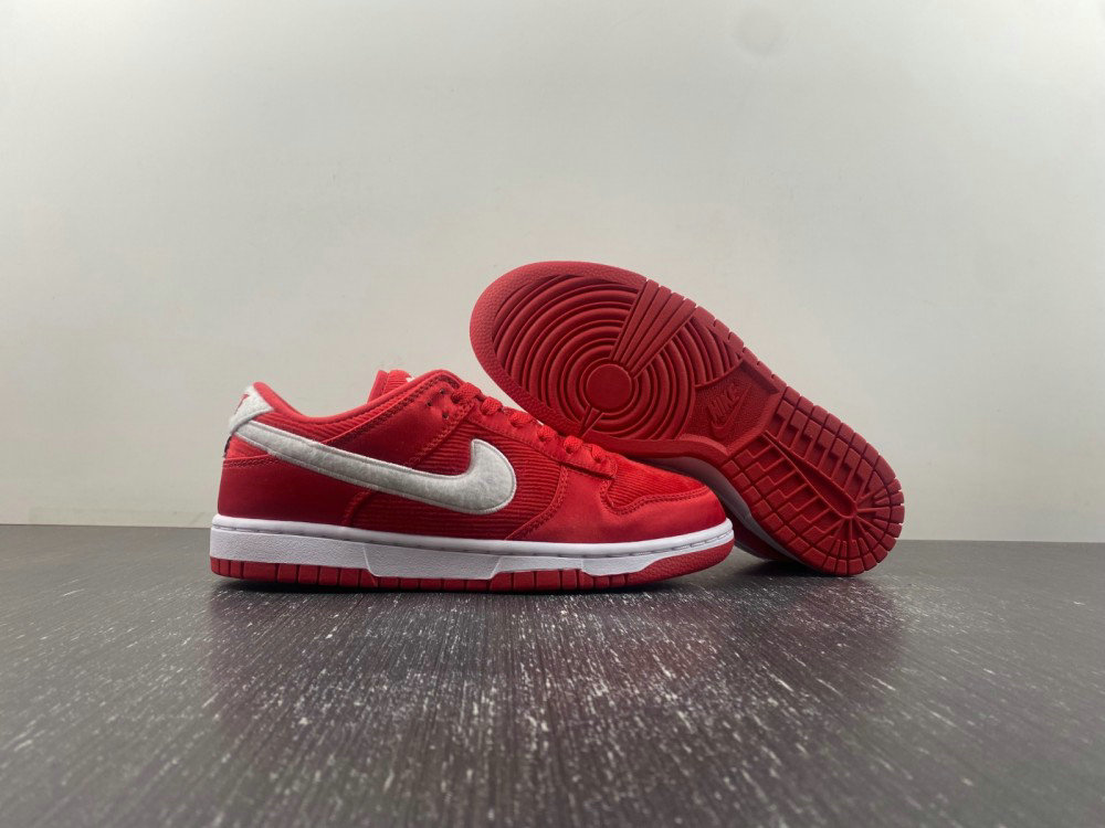 nike Dunk Low GS “Valentine's Day FZ3548-612